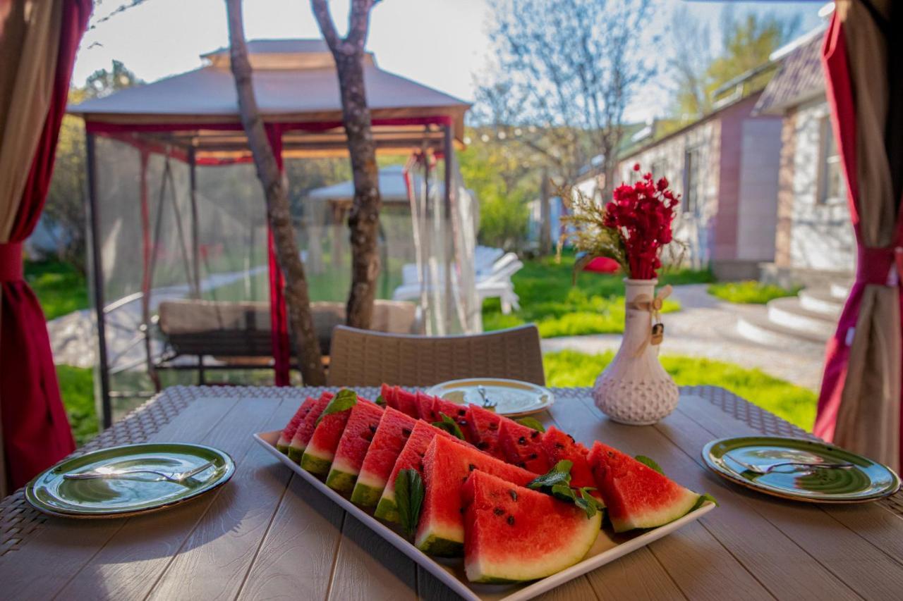 Garden Inn Resort Sevan Esterno foto